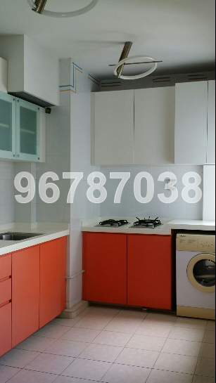 Eunos Crescent thumbnail photo